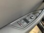 Audi A4 Avant 40 TFSI quattro S edition automaat Mild Hybride Black pakket Lederen interieur Stoelverwarming