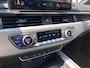 Audi A4 Avant 40 TFSI quattro S edition automaat Mild Hybride Black pakket Lederen interieur Stoelverwarming