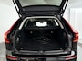 Volvo XC60 T6 Plug-in hybrid AWD Ultra Dark | Panoramadak | 360° camera | Luchtvering | Harman Kardon | Head-up display | Stoel- en Stuurverwarming | Trekhaak