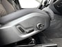 Volvo XC60 T6 Plug-in hybrid AWD Ultra Dark | Panoramadak | 360° camera | Luchtvering | Harman Kardon | Head-up display | Stoel- en Stuurverwarming | Trekhaak