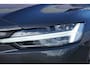 Volvo V60 2.0 T6 Plug-in hybrid AWD Plus Bright | SOH:97% | Trekhaak | | Long Range | Trekhaak | 18" licht metalen velgen | parkeersensoren vóór en achter | camera | panorama dak | Google auto | Full LED | verwarmde voorstoelen en achterbank |
