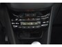 Peugeot 2008 PureTech 110 Allure | UNIEKE KLEUR! | Trekhaak | Camera | Apple Carplay | Parkeersensoren