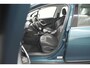 Peugeot 2008 PureTech 110 Allure | UNIEKE KLEUR! | Trekhaak | Camera | Apple Carplay | Parkeersensoren