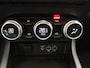 Renault Arkana E-Tech hybrid 145 Techno | Achteruitrijcamera + parkeersensoren | Blind spot warning | Stoel + stuurverwarming | Adaptive cruise control | Schuif/kanteldak | Allseasonbanden |