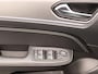 Renault Arkana E-Tech hybrid 145 Techno | Achteruitrijcamera + parkeersensoren | Blind spot warning | Stoel + stuurverwarming | Adaptive cruise control | Schuif/kanteldak | Allseasonbanden |