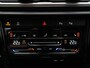 Volkswagen T-Roc 150 PK 1.5 TSI R-Line | Trekhaak | Achteruitrijcamera | Navigatie | Stuur & Stoelverwarming | LED |