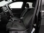 Volkswagen T-Roc 150 PK 1.5 TSI R-Line | Trekhaak | Achteruitrijcamera | Navigatie | Stuur & Stoelverwarming | LED |