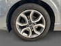 Kia Picanto 1.0 DPi GT-Line | Apple Carplay / Android Auto | Navigatiesysteem | Parkeersensoren + Camera Achter | Lichtsensor | Cruise Control | Climate Control | 15"Lichtmetalen Velgen
