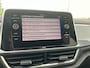 Volkswagen T-Roc 1.0 TSI Style · Panoramadak · Camera + Parkeersensoren · Trekhaak · Garantie t/m 25-08-2026 of 100000km.