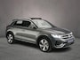Volkswagen T-Roc R-Line 1.5 TSI 150pk DSG Automaat Panoramadak, Adaptive cruise control, Achteruitrijcamera, LED koplampen, App connect, Airco, DAB, Radio, Bluetooth