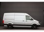 Volkswagen Crafter 2.0 TDI L3H3 Highline LED / XENON / APPLE CARPLAY / NAVIGATIE / DSG / FULL BLACK / 140PK / AUTOMAAT / NEW MODEL