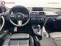 BMW 3-Serie Touring 318i High Executive M-Sport Apple CarPlay Panoramadak | Hifi | DAB | Leer | LED Koplampen