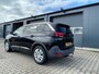 Peugeot 5008 1.2 PureTech Blue Lease Executive