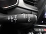 Renault Captur 1.3 TCe 140 PK INTENS 1e EIG GARANTIE 5-2032! NAVIGATIE . PARKEERSENSOREN VOOR & ACHTER .