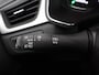 Renault Captur 1.3 TCe 140 PK INTENS 1e EIG GARANTIE 5-2032! NAVIGATIE . PARKEERSENSOREN VOOR & ACHTER .