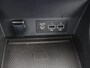 Renault Captur 1.3 TCe 140 PK INTENS 1e EIG GARANTIE 5-2032! NAVIGATIE . PARKEERSENSOREN VOOR & ACHTER .