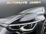 Volkswagen Golf 1.5 TSI Pano Acc Memory IQ Lights Massage 4 x stoelverwarming Stuurverwarming