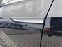 Volkswagen Golf 1.5 TSI Pano Acc Memory IQ Lights Massage 4 x stoelverwarming Stuurverwarming