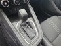 Renault Clio 1.6 E-Tech Hybrid 145 E-Tech Engineered | Navigatie | Camera | Dodehoek detectie | Getinte ramen achter | Parkeersensoren voor en achter | Apple Carplay / Android Auto |