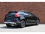 Volvo V40 Cross Country T3 Nordic+ | Panoramadak | Elektrisch verstelbare voorstoelen met geheugenfunctie | Stoelverwarming | Achteruitrijcamera | Keyless entry | Lederen bekleding | 18 inch. lichtmetalen velgen