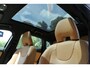 Volvo V40 Cross Country T3 Nordic+ | Panoramadak | Elektrisch verstelbare voorstoelen met geheugenfunctie | Stoelverwarming | Achteruitrijcamera | Keyless entry | Lederen bekleding | 18 inch. lichtmetalen velgen