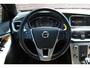 Volvo V40 Cross Country T3 Nordic+ | Panoramadak | Elektrisch verstelbare voorstoelen met geheugenfunctie | Stoelverwarming | Achteruitrijcamera | Keyless entry | Lederen bekleding | 18 inch. lichtmetalen velgen