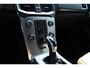 Volvo V40 Cross Country T3 Nordic+ | Panoramadak | Elektrisch verstelbare voorstoelen met geheugenfunctie | Stoelverwarming | Achteruitrijcamera | Keyless entry | Lederen bekleding | 18 inch. lichtmetalen velgen