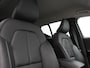Volvo XC40 T5 Plus Dark PHEV 262pk Dealer O.H. | Adaptive Cruise | 360 Camera | Harman / Kardon | Lederen Sportstoelen Memory & Verwarmd | Keyless | Blis | Stuur Verwarmd | Apple Carplay | Navigatie | DAB | 19"L.M | Plug In Hybrid |