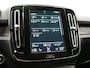 Volvo XC40 T5 Plus Dark PHEV 262pk Dealer O.H. | Adaptive Cruise | 360 Camera | Harman / Kardon | Lederen Sportstoelen Memory & Verwarmd | Keyless | Blis | Stuur Verwarmd | Apple Carplay | Navigatie | DAB | 19"L.M | Plug In Hybrid |