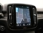Volvo XC40 T5 Plus Dark PHEV 262pk Dealer O.H. | Adaptive Cruise | 360 Camera | Harman / Kardon | Lederen Sportstoelen Memory & Verwarmd | Keyless | Blis | Stuur Verwarmd | Apple Carplay | Navigatie | DAB | 19"L.M | Plug In Hybrid |