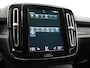 Volvo XC40 T5 Plus Dark PHEV 262pk Dealer O.H. | Adaptive Cruise | 360 Camera | Harman / Kardon | Lederen Sportstoelen Memory & Verwarmd | Keyless | Blis | Stuur Verwarmd | Apple Carplay | Navigatie | DAB | 19"L.M | Plug In Hybrid |