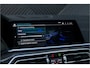 BMW X5 xDrive45e M-Sport ACC Skylounge Mstoelen Headup Achteras Laser Stoelvent Trekhaak