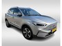 MG MG ZS EV Long Range Luxury 70 kWh / SoH 93,9% / Panoramadak / Camera / Leder / CarPlay / Keyless / 17'' / Stoelverwarming / Dodehoek / DAB / ACC