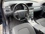 Volvo S80 1.6 T4F Kinetic Trekhaak Clima Cruise Navigatie