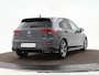 Volkswagen Golf 1.5 eTSI 130pk DSG R-Line · Apple/Android Car Play · P-Sensoren · Navigatie · Sfeerverlichting · 17 Inch · Garantie t/m 12-02-2028 of 100.000km