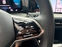 Volkswagen Golf 1.5 eTSI 130pk DSG R-Line · Apple/Android Car Play · P-Sensoren · Navigatie · Sfeerverlichting · 17 Inch · Garantie t/m 12-02-2028 of 100.000km