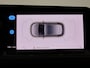 Volkswagen Golf 1.5 eTSI 130pk DSG R-Line · Apple/Android Car Play · P-Sensoren · Navigatie · Sfeerverlichting · 17 Inch · Garantie t/m 12-02-2028 of 100.000km