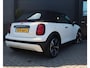 MINI Cooper Cabrio 2.0 C Favoured | HUD | Camera | Carplay | Leer | Stoel en Stuurverwarming | 18 Inch