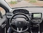 Peugeot 208 1.2 PureTech Blue Executive NAVI PSENSOR CRUISE TREKHAAK 2 X SLEUTELS