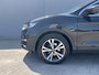Nissan Qashqai 1.3 DIG-T N-Connecta / Trekhaak (1.500KG) / Panorama Dak / Cruise Control / Stoelverwarming / Apple Carplay&Android Auto / Airco / 360 Camera / Full-Map Navigatie /