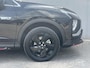 Mitsubishi Eclipse Cross 2.4 PHEV Black Edition / Trekhaak (1.500KG) / 8 jaar garantie / Cruise Control / Airco / Voor&Achter Stoelverwarming / Dode Hoek Detectie / Keyless Start&Entry / Apple Carplay&Android Auto / Full-Map Navigatie / Carbon Details / Parkeersensoren / Rondomzicht Camera /