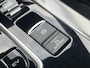 Mitsubishi Eclipse Cross 2.4 PHEV Black Edition / Trekhaak (1.500KG) / 8 jaar garantie / Cruise Control / Airco / Voor&Achter Stoelverwarming / Dode Hoek Detectie / Keyless Start&Entry / Apple Carplay&Android Auto / Full-Map Navigatie / Carbon Details / Parkeersensoren / Rondomzicht Camera /