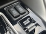 Mitsubishi Eclipse Cross 2.4 PHEV Black Edition / Trekhaak (1.500KG) / 8 jaar garantie / Cruise Control / Airco / Voor&Achter Stoelverwarming / Dode Hoek Detectie / Keyless Start&Entry / Apple Carplay&Android Auto / Full-Map Navigatie / Carbon Details / Parkeersensoren / Rondomzicht Camera /