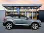 Volvo XC40 T5 Recharge R-Design | 19" | Trekhaak | Leder / Nubuck | Elektr. verst. best. Stoel | Harman Kardon | Parkeercamera | Adaptieve Cruise | BLIS