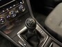 Volkswagen Golf 1.0 TSI Comfortline * Dealer onderhouden / Navigatie / Parkeersensoren / NL Auto *