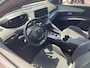 Peugeot 5008 1.2 Hybrid 136 GT *Automaat*Navi+Camera*Climate*Parc Assist*7 Stoelen*RIJK UITGERUST!