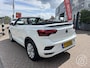 Volkswagen T-Roc Cabrio 1.5 TSi 150 pk R-Line Automaat Windscherm, Verwarmde voorstoelen