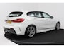 BMW 1-Serie 118i High Executive (TREKHAAK, CAMERA, SFEERVERLICHTING, DEALER ONDERHOUDEN)