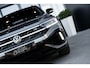 Volkswagen T-Roc 2.0 TSI 4Motion R - Panorama | Memory | IQ Light | ACC | Stuurverwarming