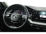 Skoda Octavia Combi 1.0 TSI Business Edition (SFEERVERLICHTING, DIGITALE COCKPIT, NAVIGATIE, SENSOREN)